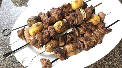 Brochetas De Carne De Res Y Papas Youtube