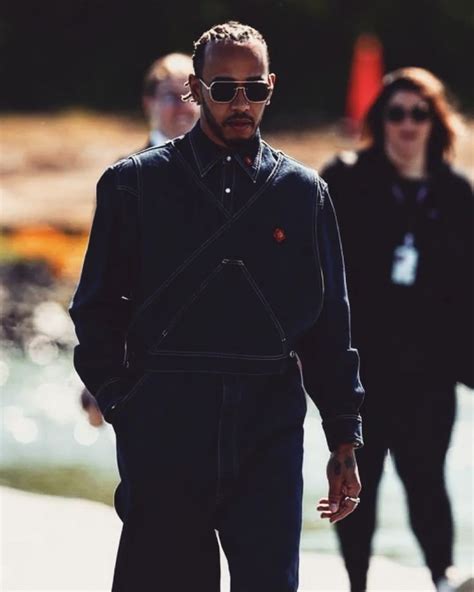 Lewis Hamilton | Lewis hamilton, Lewis, Leather jacket