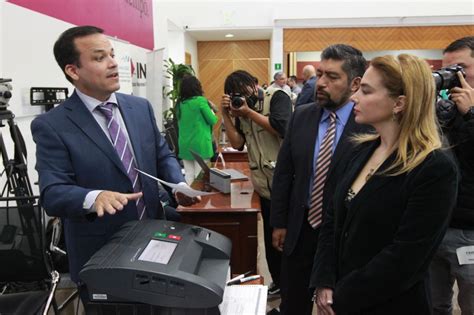 Presenta Ine Urna Electr Nica Con Lo Que Avanza En La