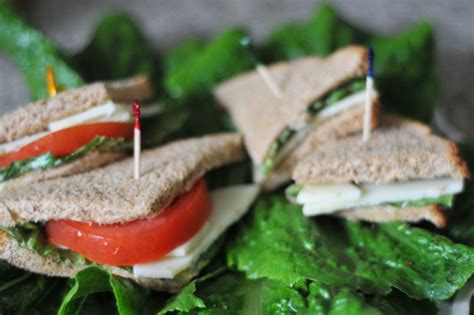 How to Arrange Sandwiches on a Garnish Tray (with Pictures) | eHow