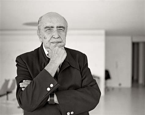 Oscar Niemeyer biografía y obras