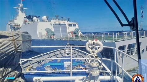 China Coast Guard Accuses the Philippine Navy of Intrusion in Huangyan ...