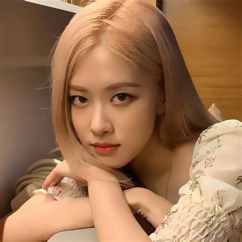 ָ࣪ ˖ 𓏲࣪ Rose Blackpink Blackpink Rose Rosé Pfp Rosé Icons