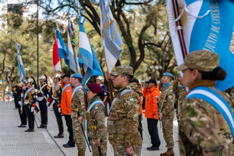 Taiana En La Ceremonia Por El Aniversario De La Creación Del Estado