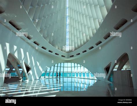 Milwaukee Art Museum Interior Stock Photo - Alamy