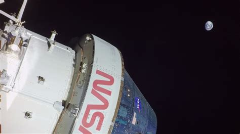 NASA's Artemis 1 Orion capsule sets new flight record - helloscholar news