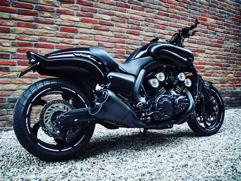 VMAX 1700 YAMAHA Home Vmax1700 Custom Vmax 1700