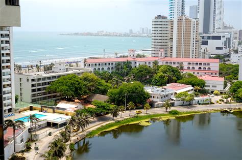 Cartagena El Laguito 3 Bedrooms Torres Del Lago Condo