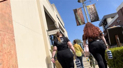 MY THICK ASS NEIGHBORS Spandex Leggings Yoga Pants Forum