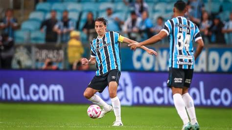 BOMBA Diretoria do Grêmio bate o martelo sobre a renovação de Geromel