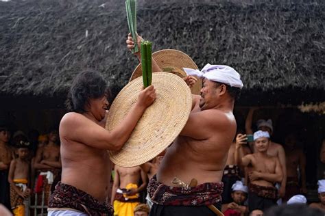 Mekare Kare The Pandan Wars Of Tenganan Pegringsingan Now Bali