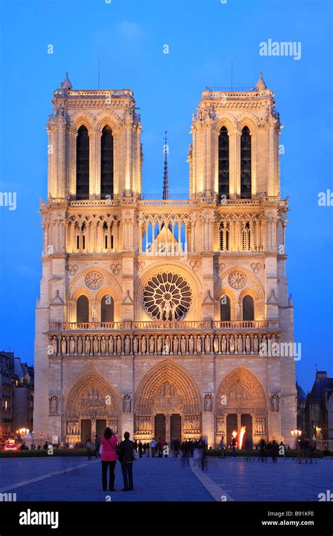 Notre Dame Cathedral Paris Stock Photo Alamy