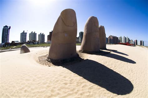 Uruguay Travel Guide