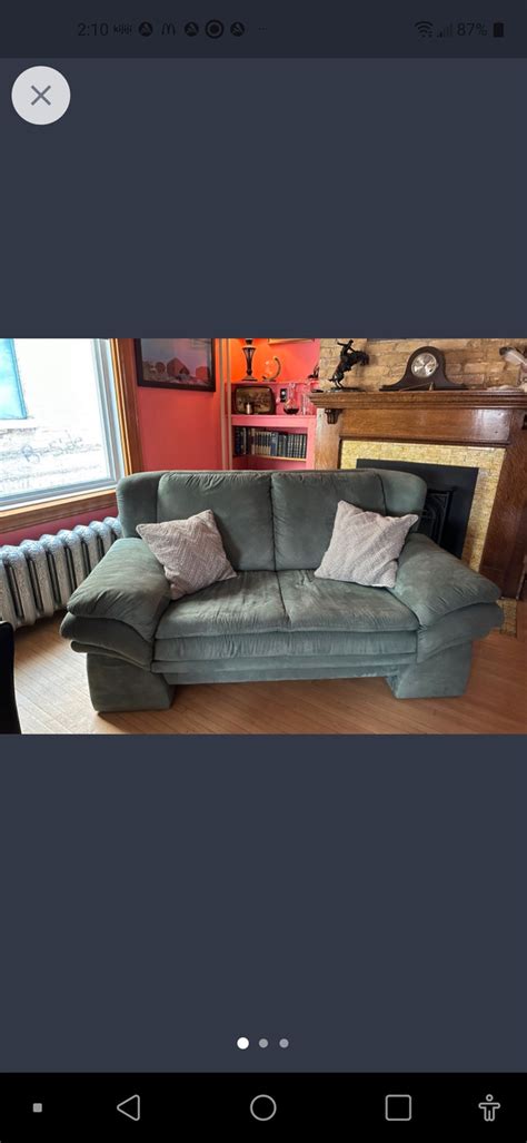 Loveseat for sale | Couches & Futons | Winnipeg | Kijiji