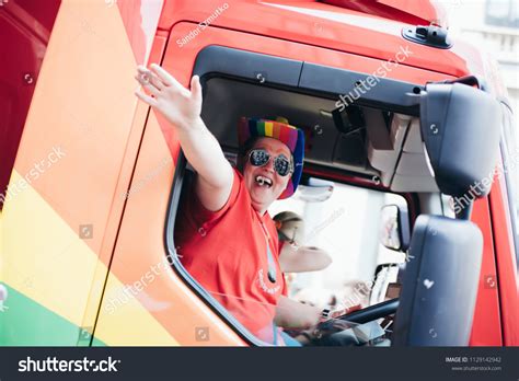1 516 Gay Pride Car Images Stock Photos Vectors Shutterstock