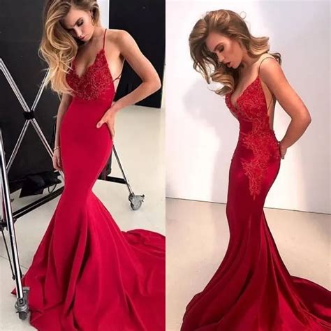 2019 Red Mermaid Red Backless Prom Dress For Black Girls With Long Lace