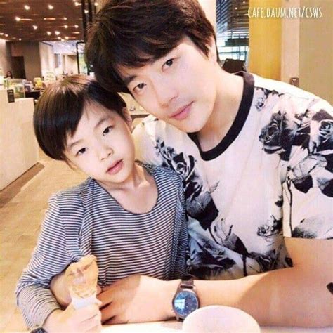 10 Transformasi Kwon Sang Woo Dari Aktor Romantis Hingga Hot Daddy