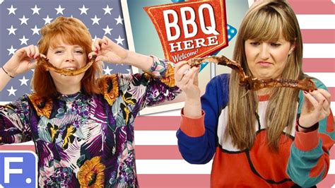 Irish People Try American BBQ - YouTube