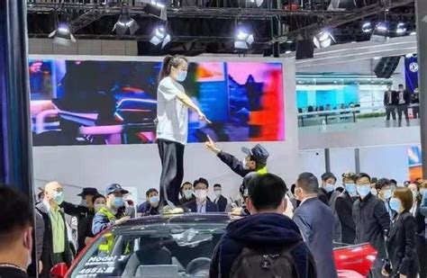 Tesla And Car Owner Face Off In Court Over Shanghai Auto Show Stunt