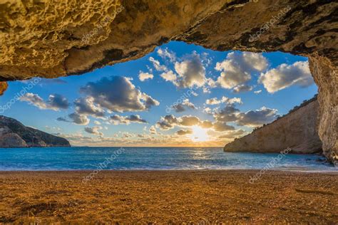 Porto Katsiki beach sunset on Lefkada island in Greece — Stock Photo ...