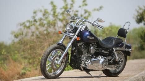 Harley Davidson Super Glide Custom 2013 STD Price In India Mileage