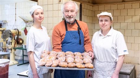 Jeudi Gras D Couvrez L Histoire De La Plus Ancienne Confiserie De