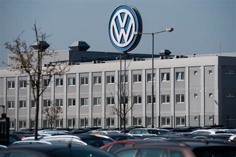 Volkswagen VW Muss SUV Produktion In Bratislava Stoppen DER SPIEGEL