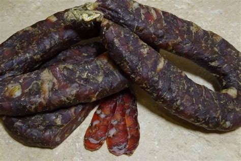Виды колбас: в чём их отличия и особенности - Со Вкусом