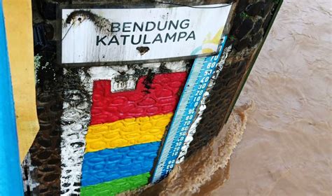 Bendung Katulampa Bogor Berstatus Waspada Bpbd Imbau Warga Di Bantaran