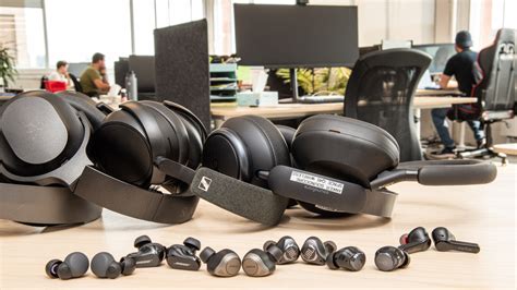 Best Noise Cancelling Headphones For Work Jenn Corliss