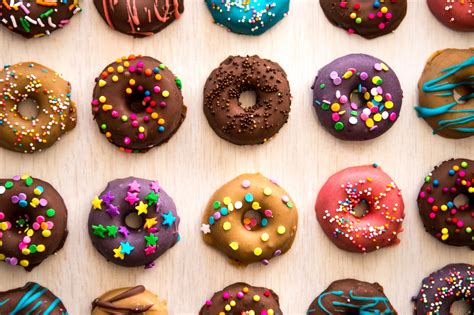 Mini Doughnut Cake Pops - The Sweet Rebellion