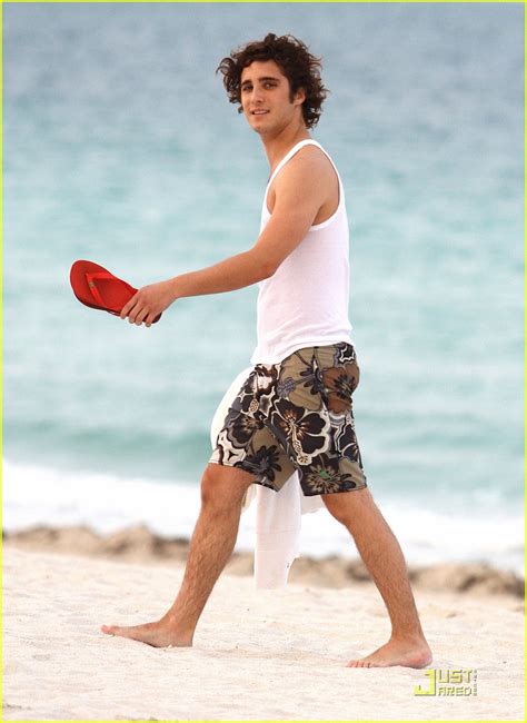 Diego Boneta Shirtless In Miami Photo 2543969 Diego Boneta Shirtless Photos Just Jared