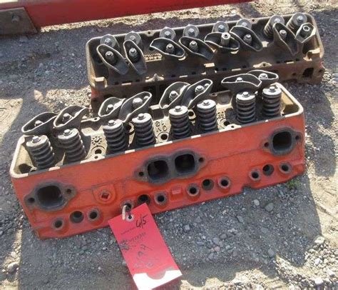 Chevy 327 Camel back heads, pin 3917291 have been welded - Albrecht ...