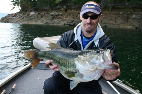 How Do Bass Grow So Big In Lake Jocassee