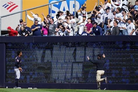 Fans Throw Trash Onto Field At Guardians Players After Yankees Walk Off