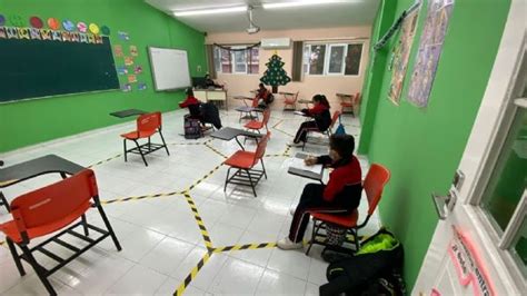 Alumnos Vuelven A Clases De Manera Híbrida En Nuevo León Vota Monterrey