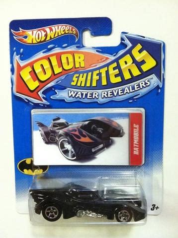 Hot Wheels Keaton Batman Batmobile Color Shifter Water Revealers