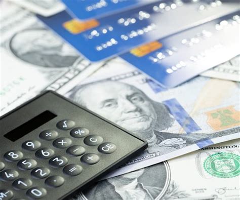 Credit Card Debt Surges To 1 08t As Consumers Keep Spending