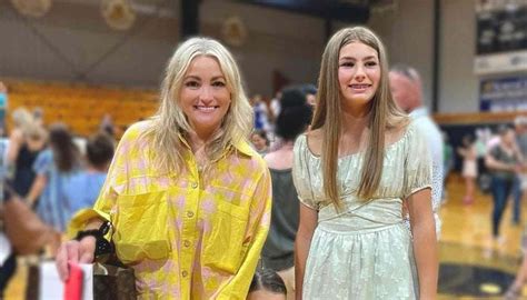 Jamie Lynn Spears Daughter Maddie Towers Over Mom In New Photos