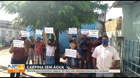 Vídeo Moradores fazem protesto por falta d água em frente a sede da