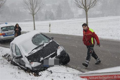 Erneuter Wintereinbruch Sorgt F R Viele Unf Lle