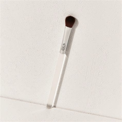 Blending Brush - IDUN Minerals