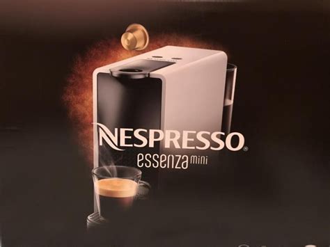 Капсульная кофемашина Nespresso C30 Essenza Mini (White) купить онлайн ...