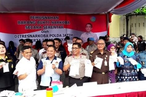 Polda Jatim Musnahkan 5 Kg Sabu Dan 195 Pohon Ganja Jawa Pos