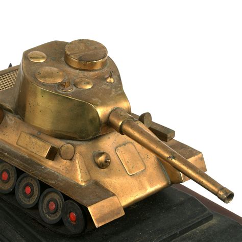 Historians argue about b 36 necessity during the early Cold War 2