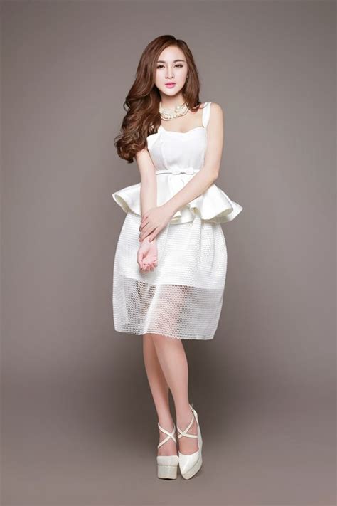 V P D Th Ng C A Hot Girl Kelly Nguy N Xem Nh Ng I P Ch U H Nh N N Hot Girl D Th Ng