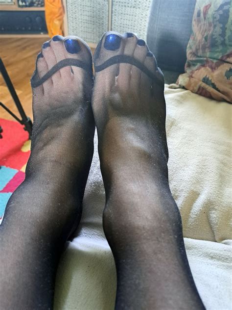 Danni Gets So Horny In Stockings And Heels Pics Xhamster