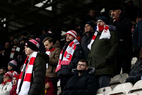 Kibice Cracovii powitali nowy rok jak zwykle na stadionie Zdjęcia