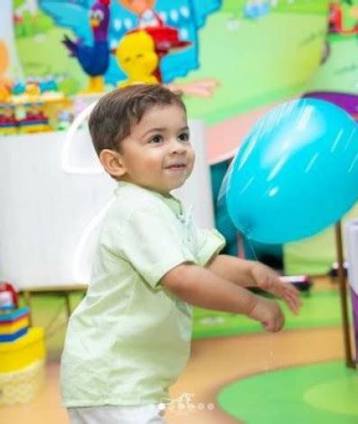 Fotos Ao Lado De Amigos E Familiares Filho De Mar Lia Mendon A