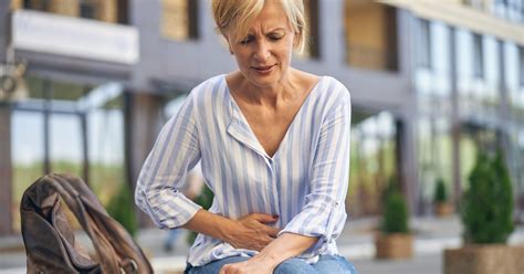 Déze symptomen kunnen wijzen op diverticulitis Margriet Margriet